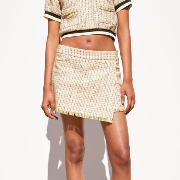 Zara Dresses & Skirts - Zara Tweed Multi-Colored Skort